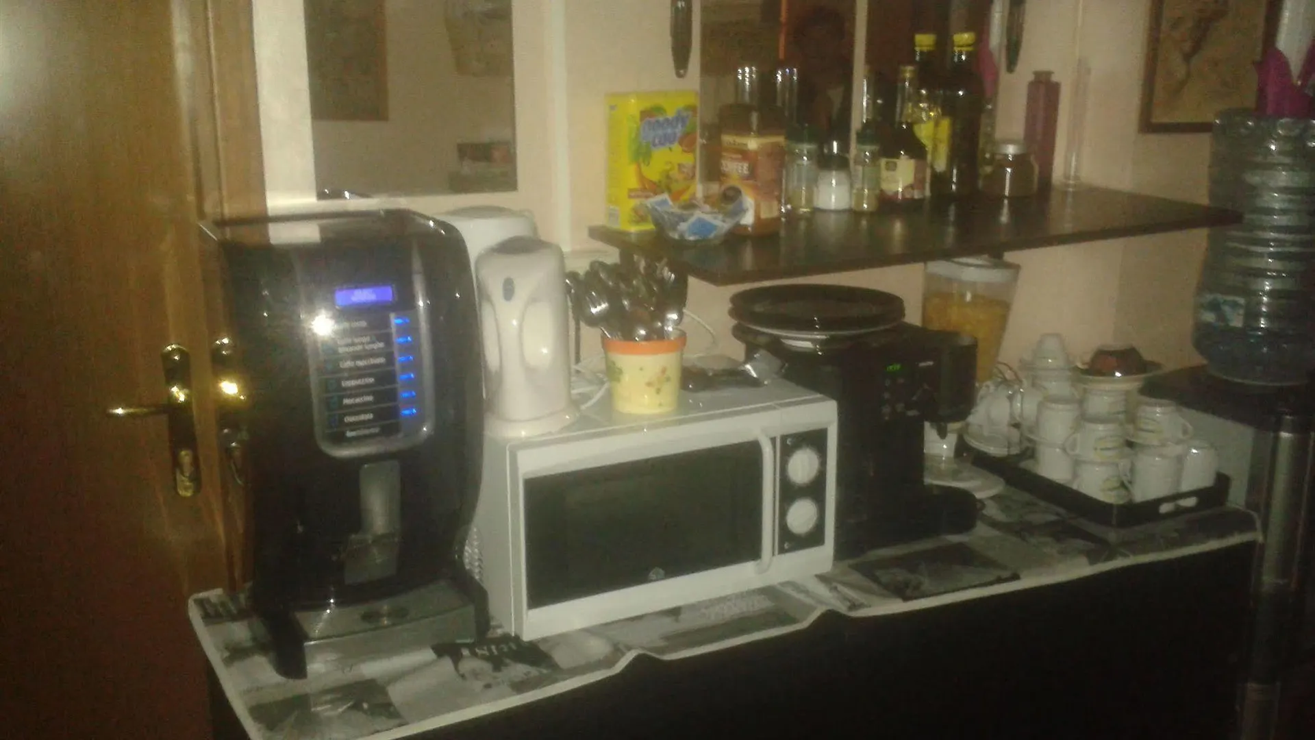Belhorizon Guest House Rome 2*,  Italy