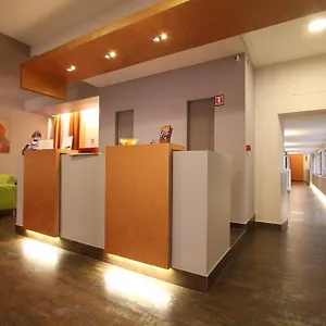 2* Hotel Clarin